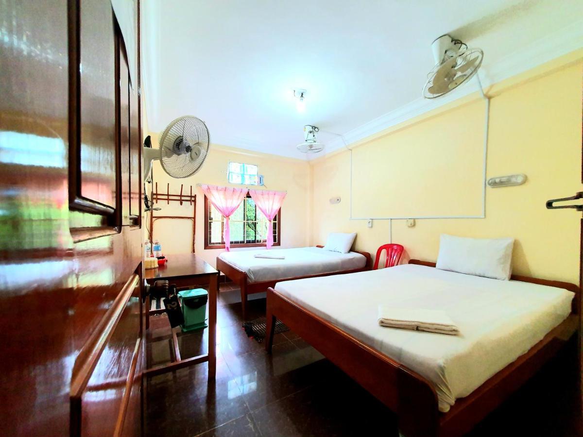 Visal Sak Guesthouse Kep Bagian luar foto